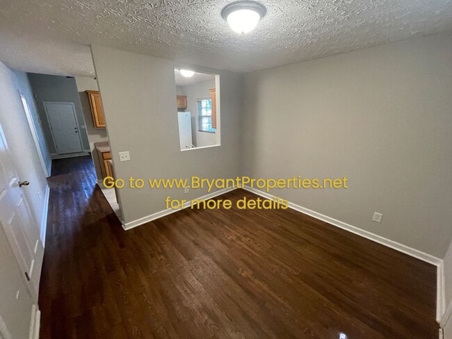 Photo - 2209 Albion St