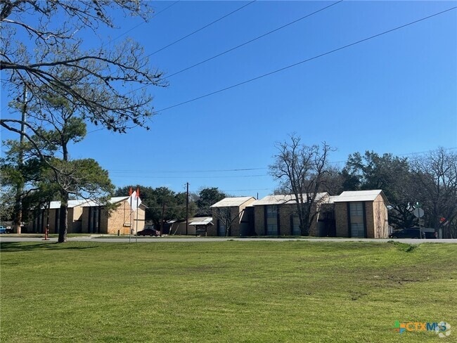 Building Photo - 903 S Magnolia Ave Unit 3 Rental