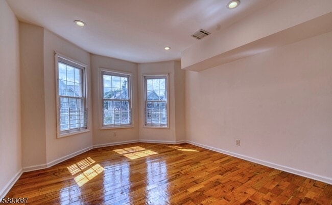 Photo - 131 Sylvan Ave