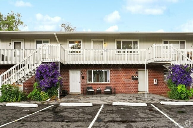 Building Photo - 3705 Quail St Rental