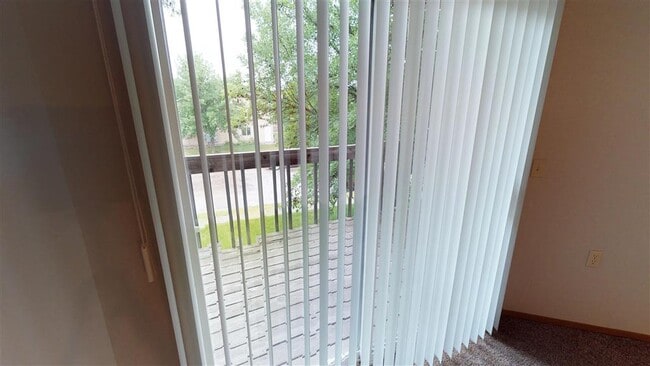 Photo - Oxbow Park Apartments