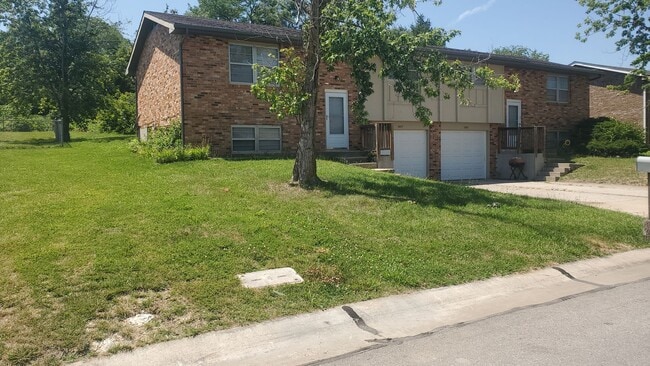 Building Photo - 1685-1687-1687 S Sonora Dr Unit 1687