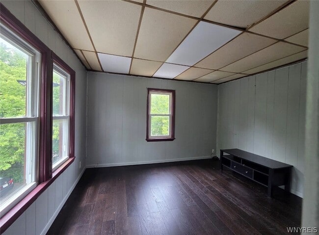 Photo - 1037 Walden Ave
