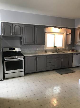 Building Photo - 128 Winthrop St Unit 1