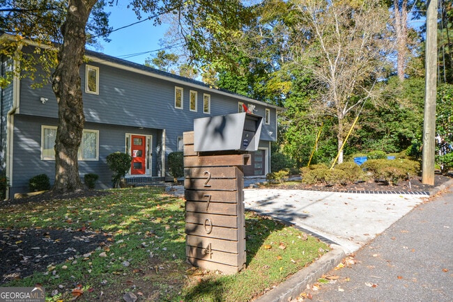 Photo - 2704 Margaret Mitchell Dr NW