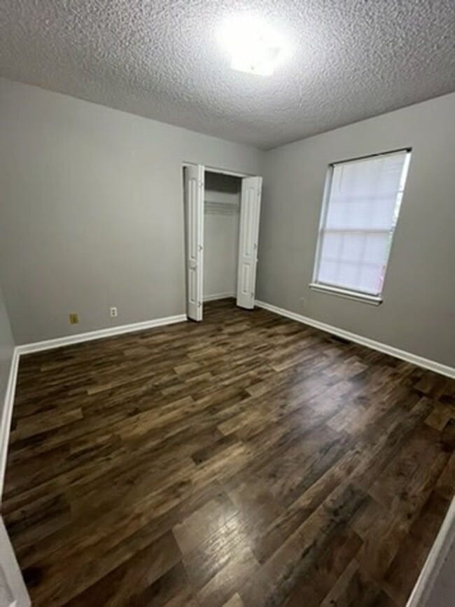 Photo - Adorable Oak Grove Home!