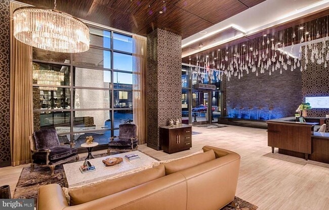 Photo - 45 Sutton Square SW Unit 1112