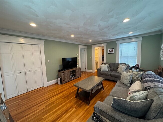 Photo - 113 Corey St Unit 2
