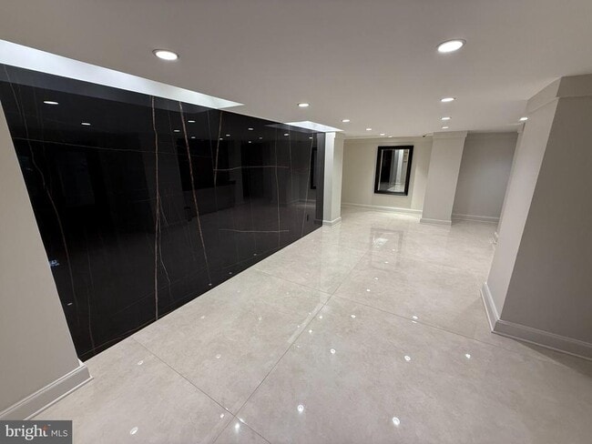 Photo - 2138 California St NW Unit 107