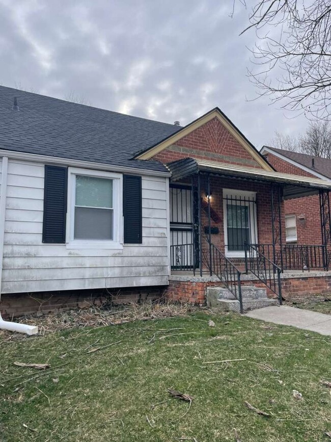 Building Photo - 18556 Kentfield St