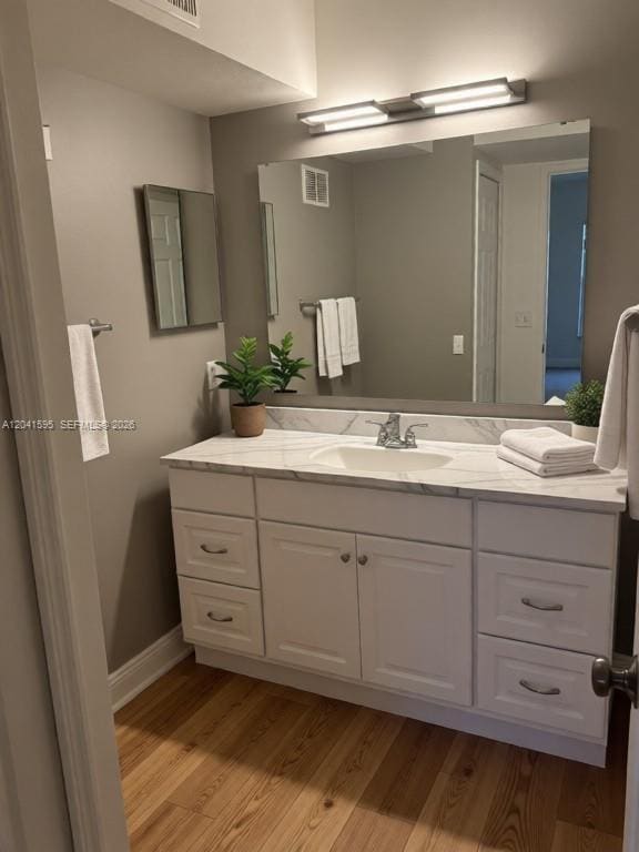 Building Photo - 738 Crest Pines Dr Unit 0