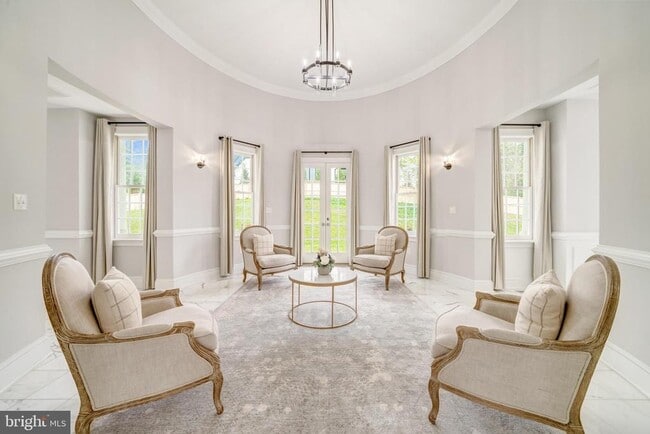 Photo - 1111 Towlston Rd