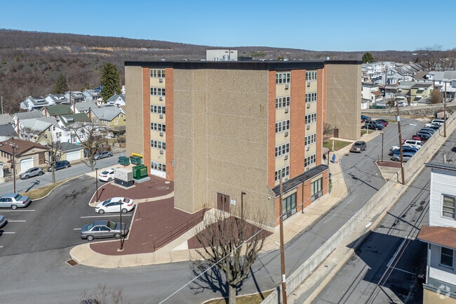 Photo - Lansford Mid-Rise Apartments