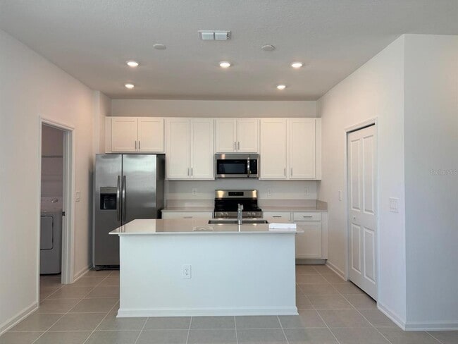 Photo - 1857 Fulfillment Dr