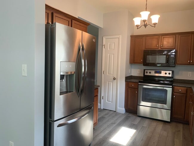 Photo - Five Bedroom Home in Falcon Bridge