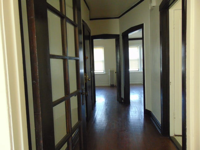 Photo - 849 W 83rd St Unit 1