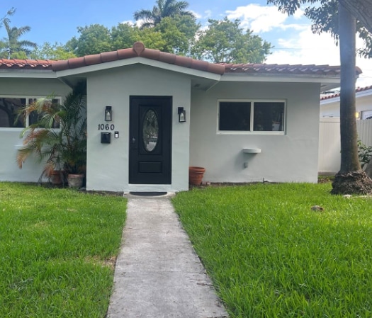 Building Photo - 1060 Tyler St