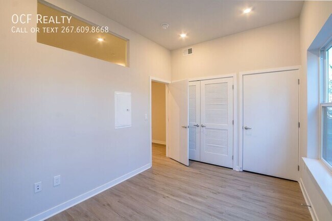 Photo - 1330-34 S Patton St Unit 209