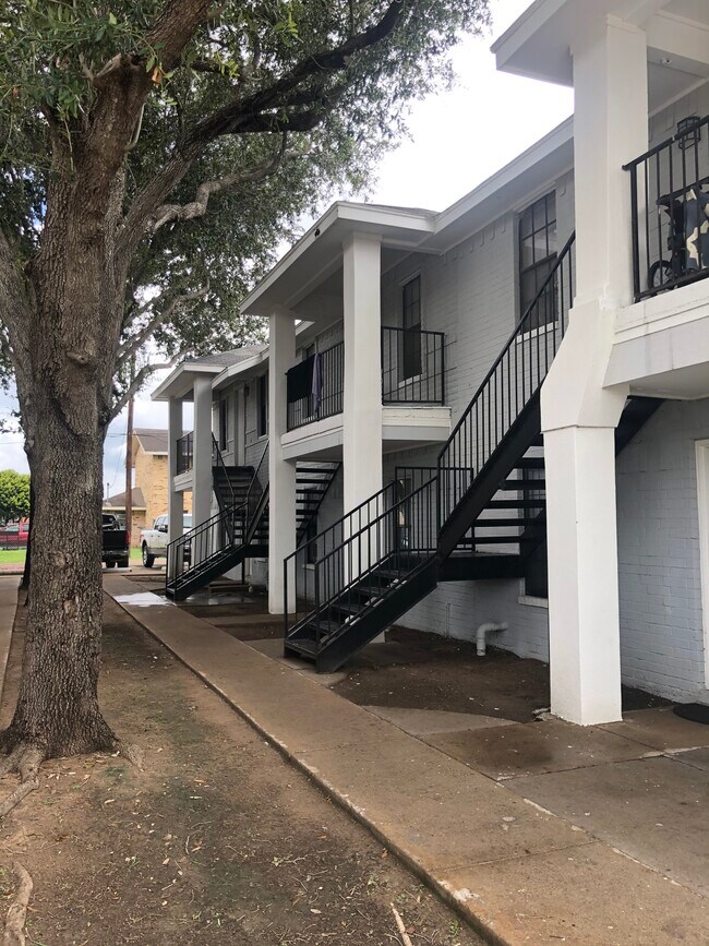 Photo - Caffery Unit 2