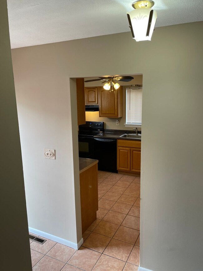 7A Woodland Avenue
