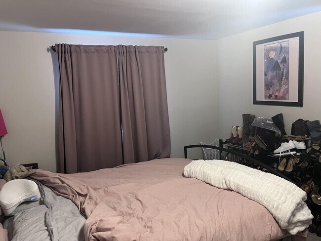 Photo - 704 Virginia Pl