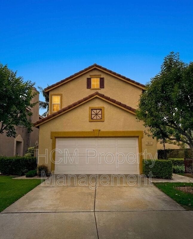 Building Photo - 651 N Jensen Pl