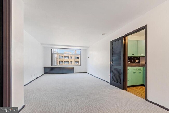 Photo - 2401 H St NW Unit 815