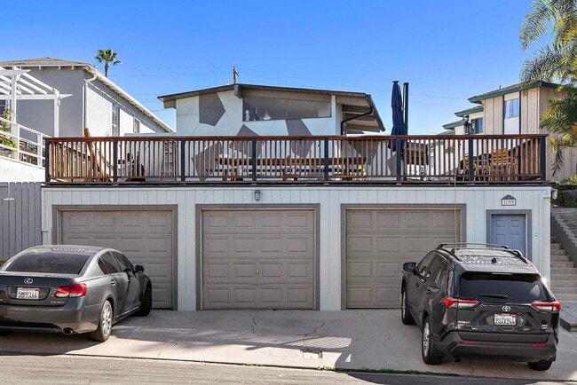 Building Photo - 139 W Canada Unit #C