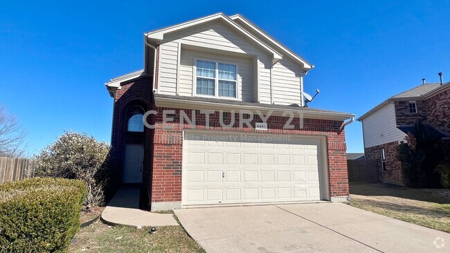 Building Photo - Amazing 2-Story 3/2.5/2 in Fort Worth For ... Rental