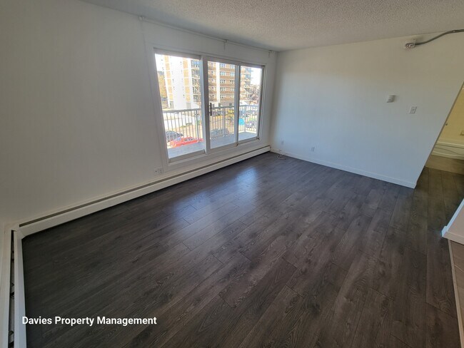 Photo - 8604 Gateway Blvd NW