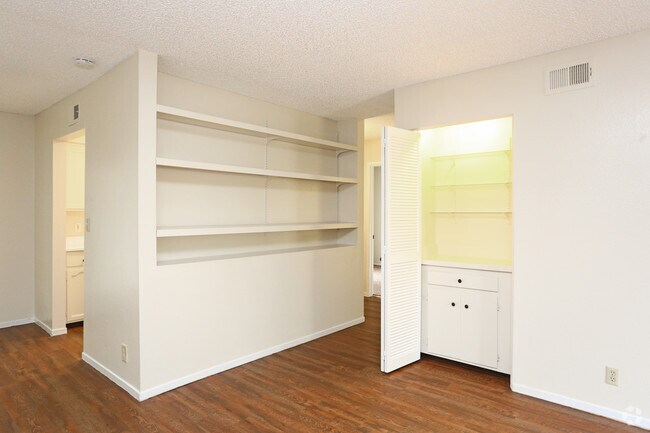 2 Bedroom - Living Room