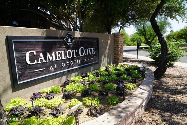 3340 S Camellia Pl