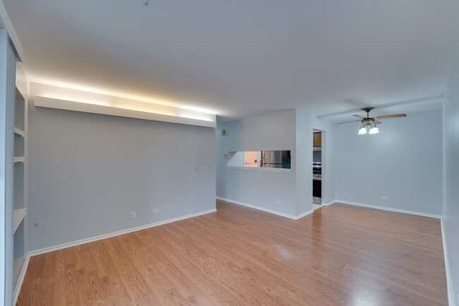 Photo - 365 Grissom Ct