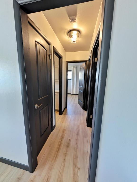 Photo - 182 Cortez St