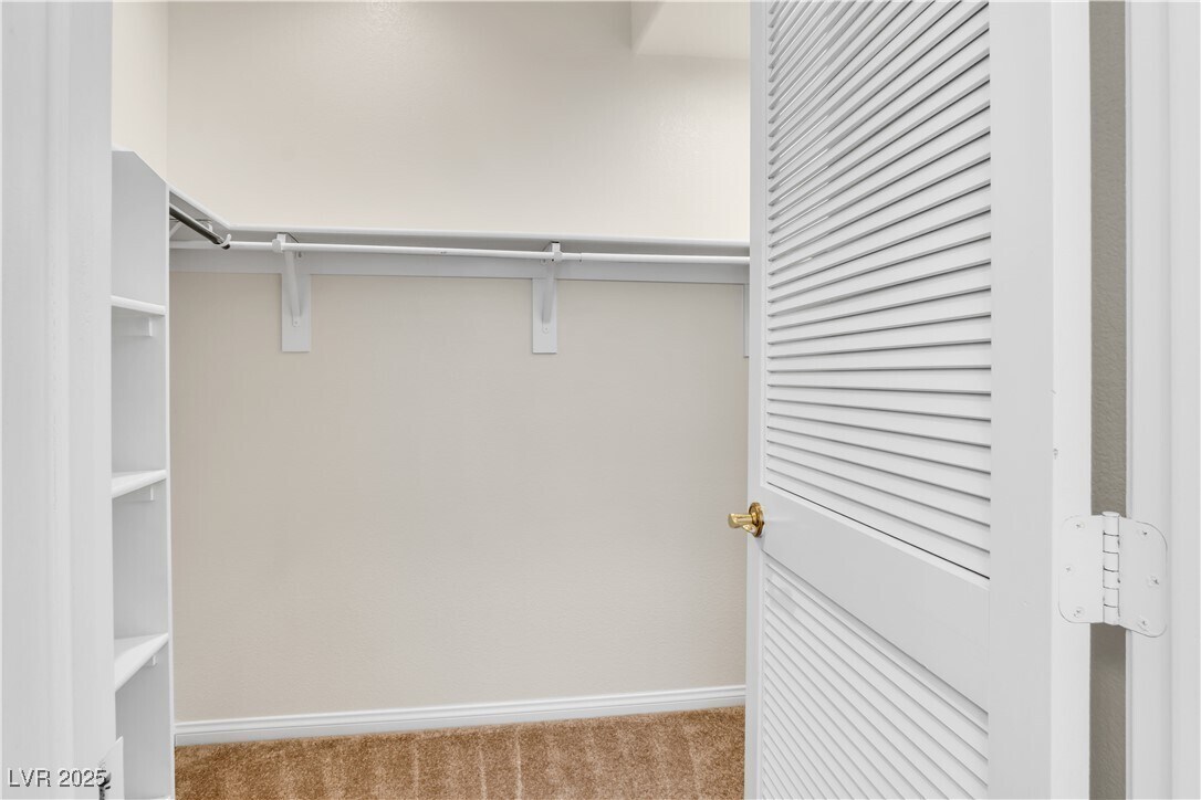 Photo - 8940 Emery Lake St