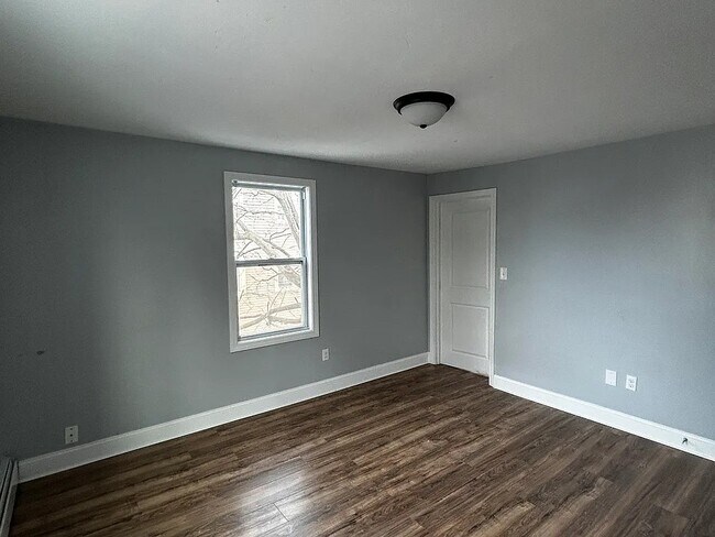 Photo - 45 Fuller Ave Unit 2