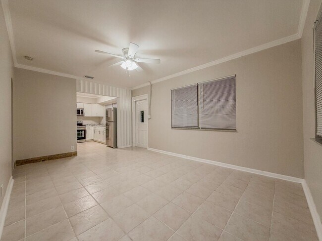 Photo - 2680 Hinda Rd