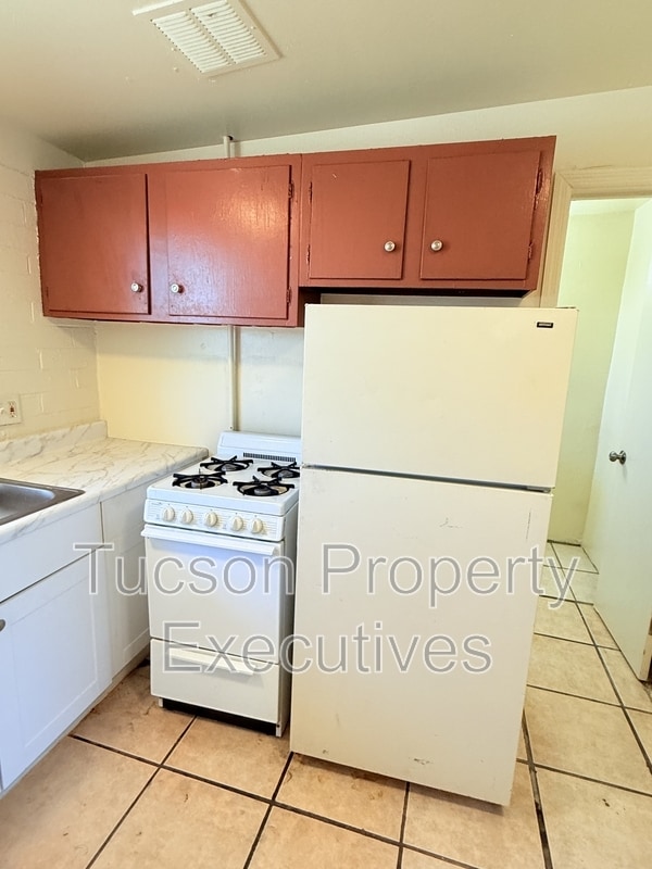 Photo - 240 W Sahuaro St Unidad 14