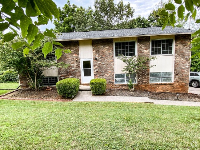 Building Photo - 328 Peterson Rd Rental
