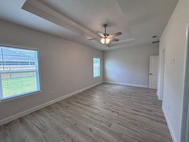 Photo - Welcome to this beautifully built 3-bedroo... House