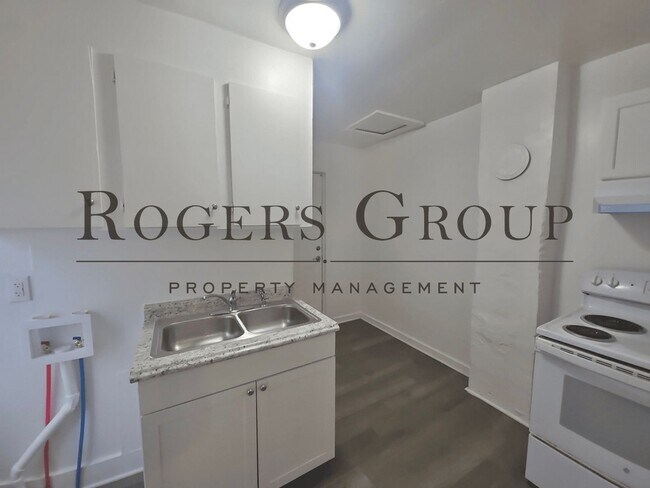 Photo - 557 W Spring St Unit 557 Spring St