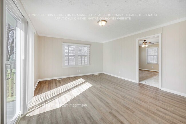 Photo - 719 N Walnut St