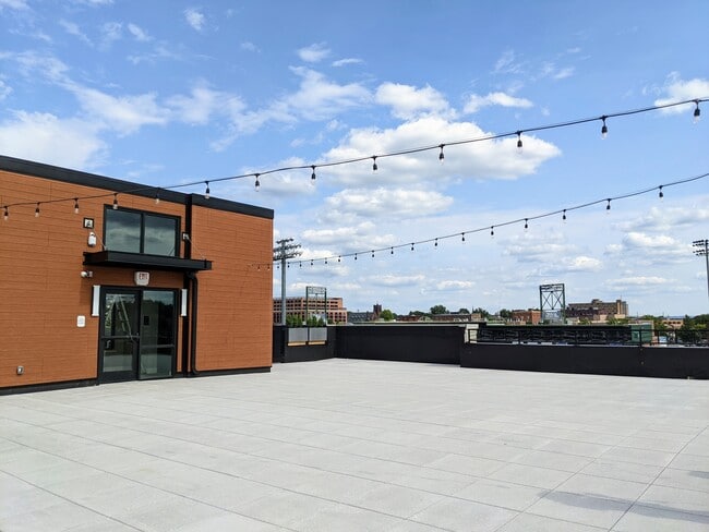 Terraza en la azotea - Stadium Row Apartments