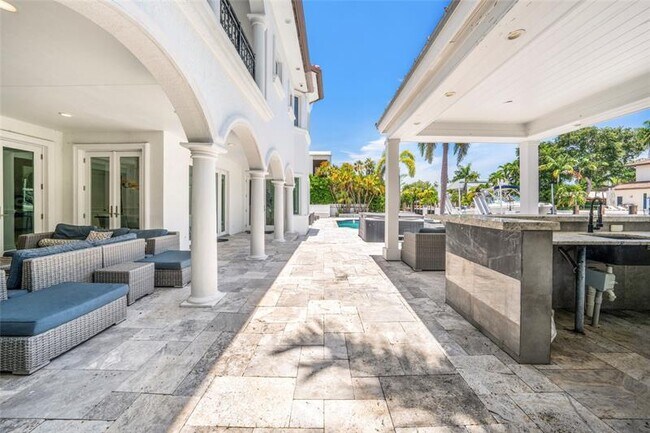 Photo - 438 Coconut Isle Dr