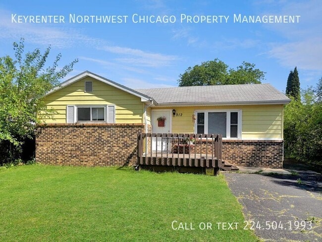Building Photo - 912 W Oakwood Dr