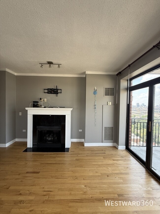 1529 S State St Unit 16A