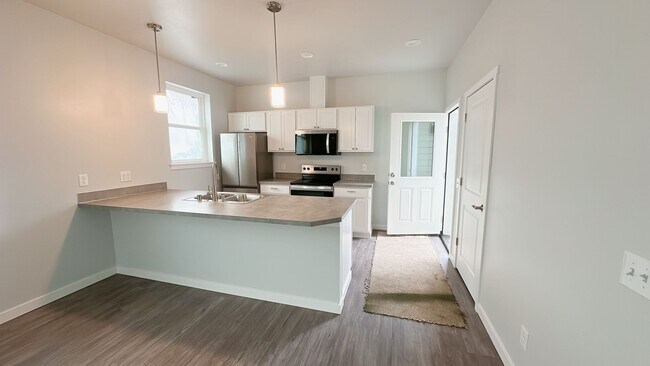 Photo - 1000 Billy Frank Jr. St Unit 707 E Laurel, #201