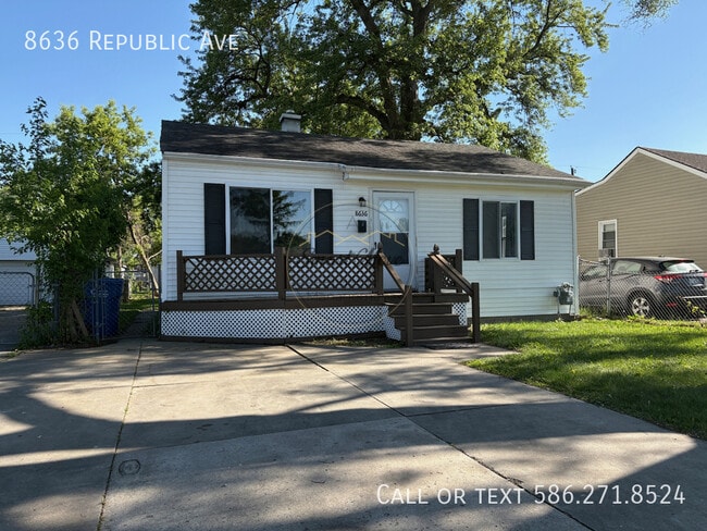 Building Photo - 8636 Republic Ave