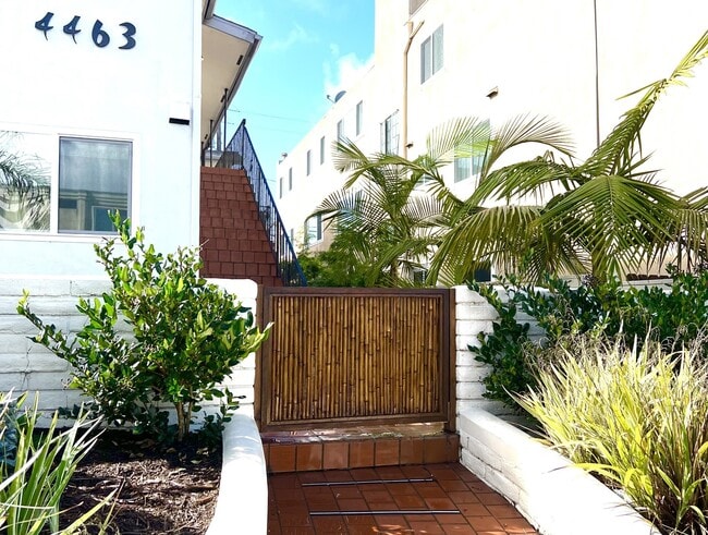 Photo - 4463 Mentone St Unit # 5
