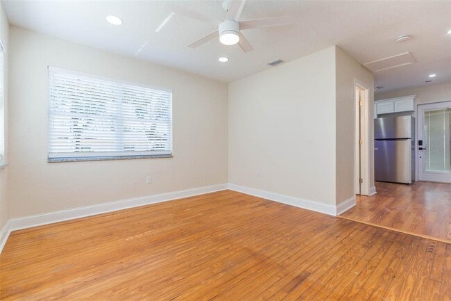 Photo - 2881 61st Ave N